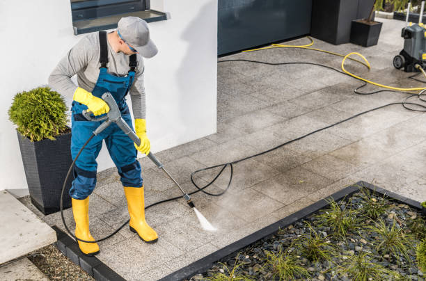 Best Pressure Washing Contractors  in Charlottesville, VA